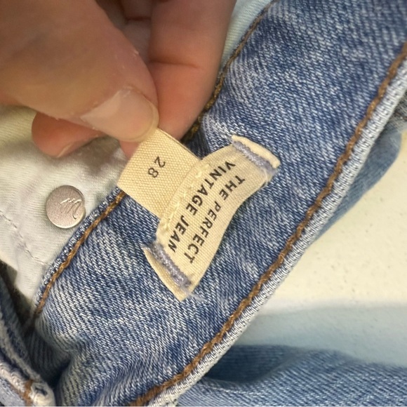 Madewell The Perfect Vintage Jean Size 28 Distressed High-Rise Straight Leg - Picture 7 of 10